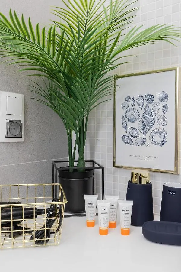 Kollataja Apartment With Parking By Renters Prestige Gdansk
